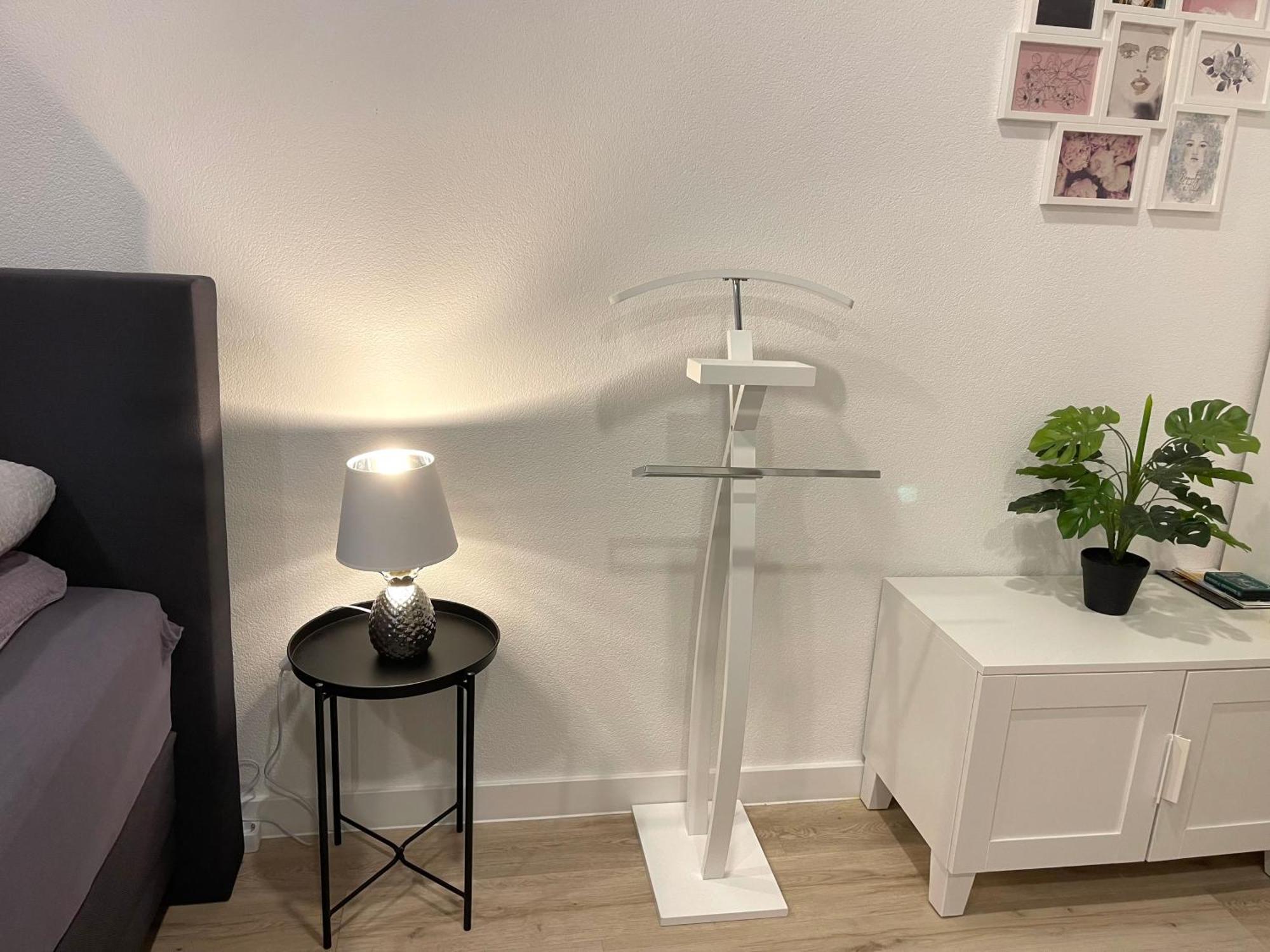 Neu Wunderschoenenes Weisses Apartament Am Schloessle Zentrum Goldstadt Pforzheim Kültér fotó