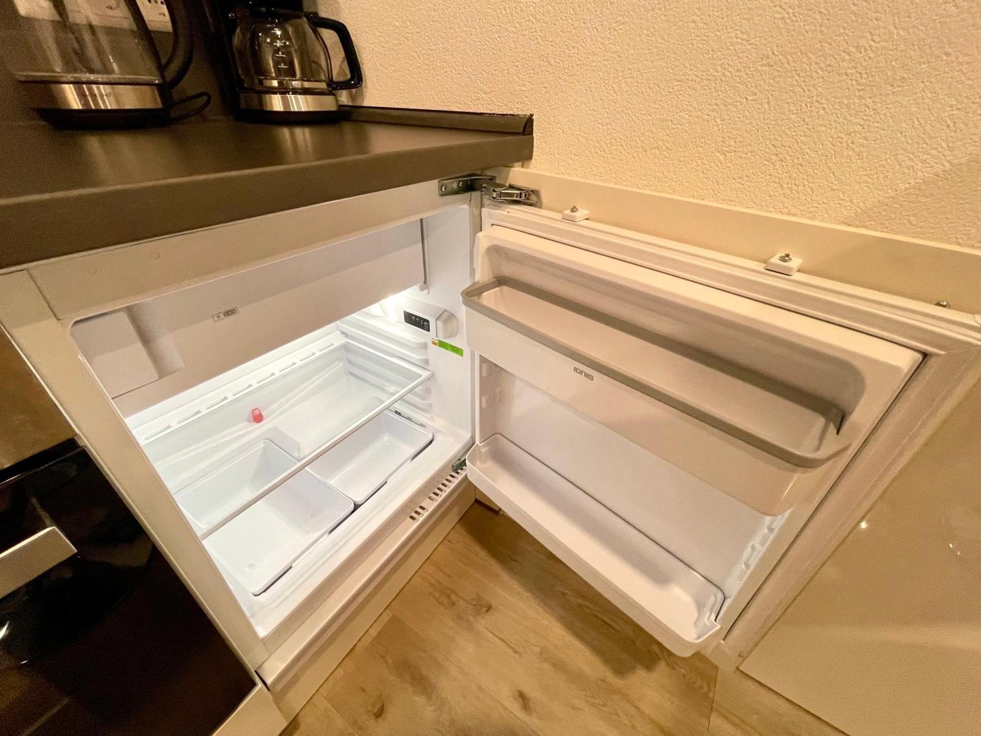 Neu Wunderschoenenes Weisses Apartament Am Schloessle Zentrum Goldstadt Pforzheim Kültér fotó