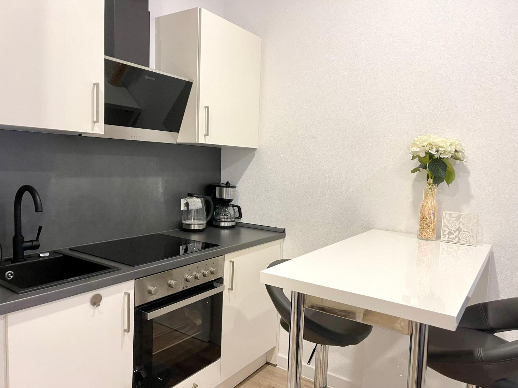 Neu Wunderschoenenes Weisses Apartament Am Schloessle Zentrum Goldstadt Pforzheim Kültér fotó